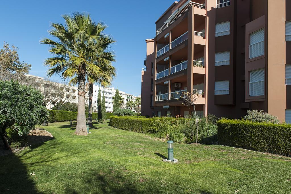 Rocha Blue Sea Apartment Portimão Eksteriør billede